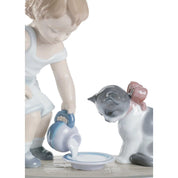 Kitty's Breakfast Time Figurine