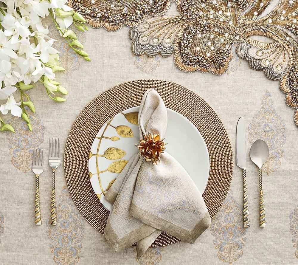 Rococco Table Runner in Gold & Silver